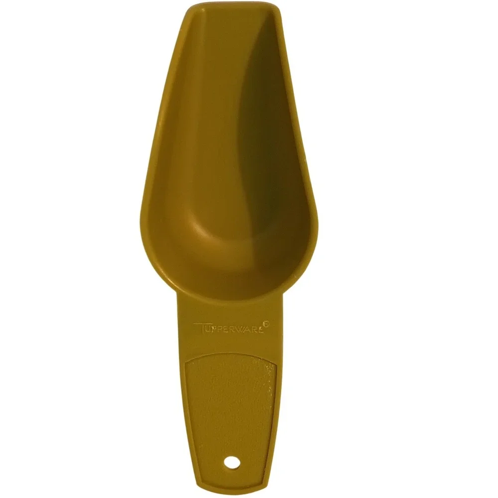 Vintage Tupperware Avocado Green Plastic Kitchen Scoop 674 Retro Flour Sugar Dry